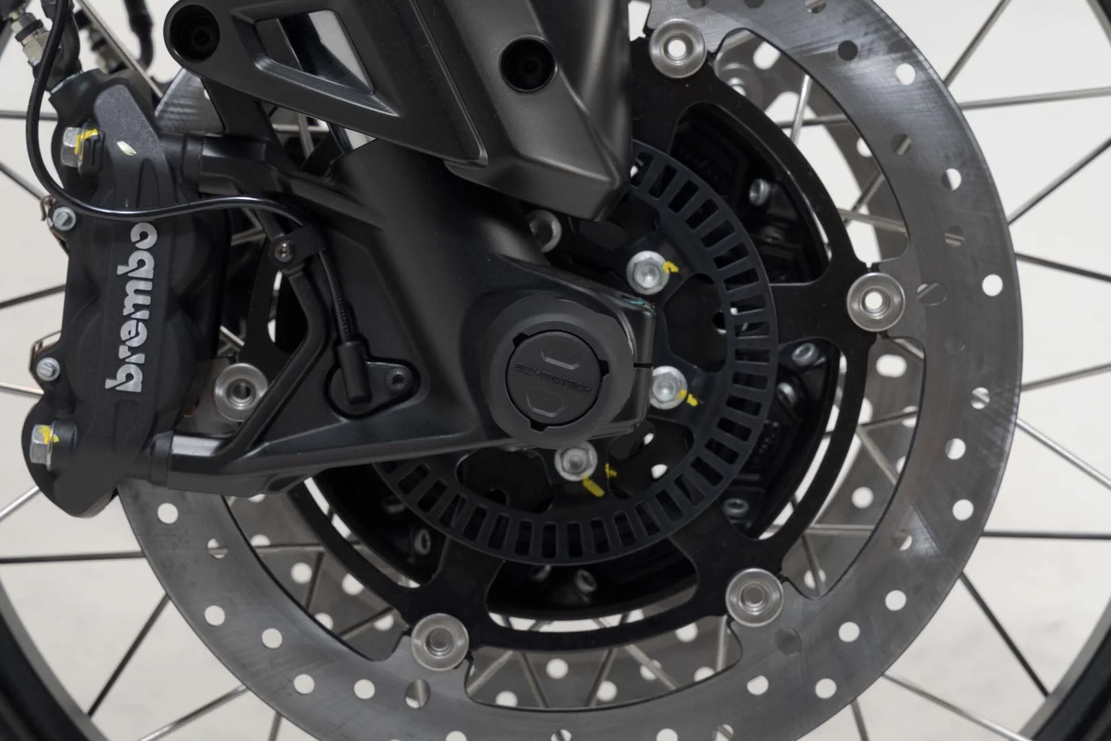 Heel guard right Triumph Tiger 900/GT/Rally/Pro (19-23) Black - Image 6