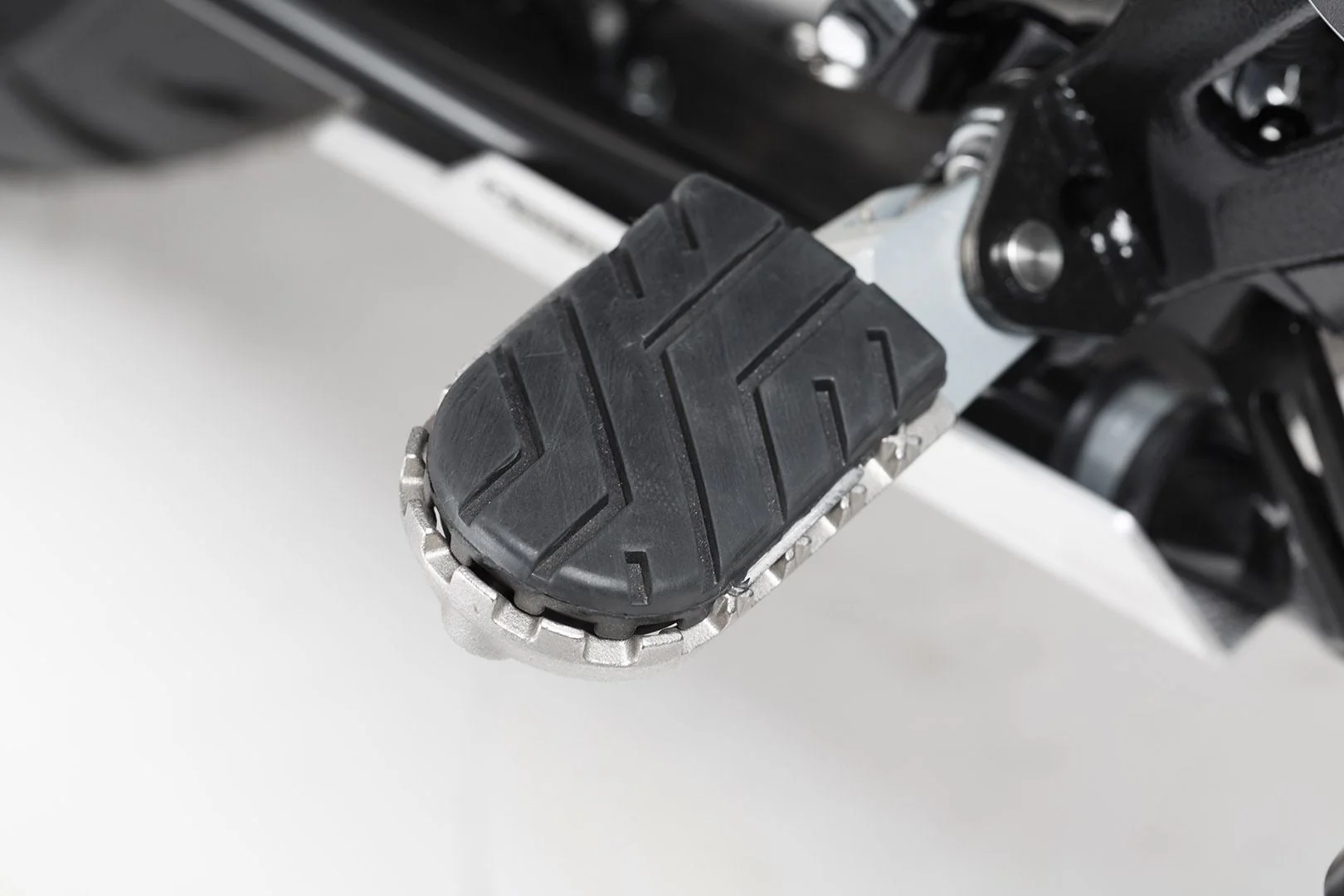 ION footrest kit BMW R1200GS LC/Adv (12-), R1250GS/Adv (18-) - Image 3