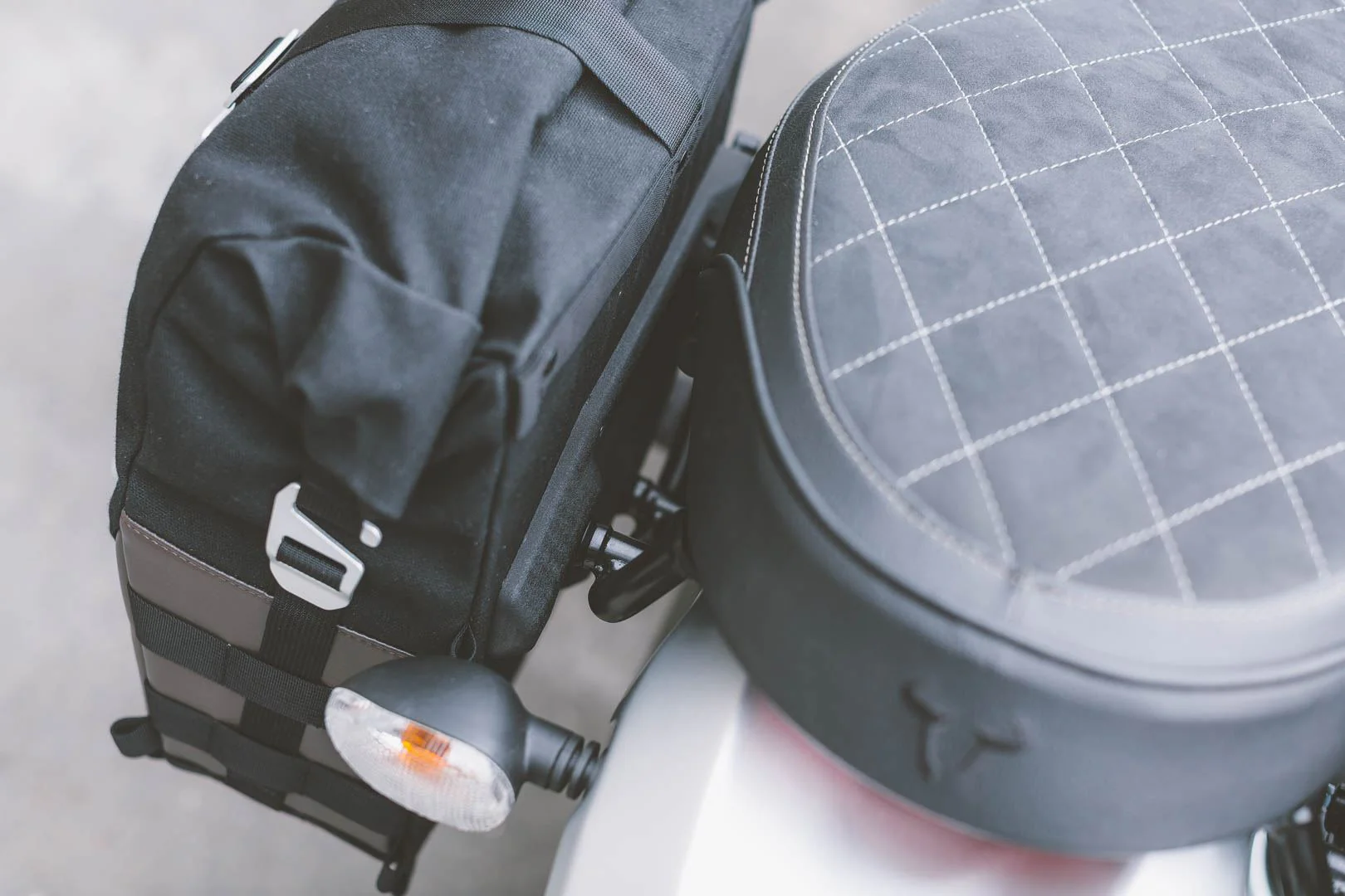 Legend Gear Side Bag LC1 9.8 litre For SLC Side Carrier Left - Image 4