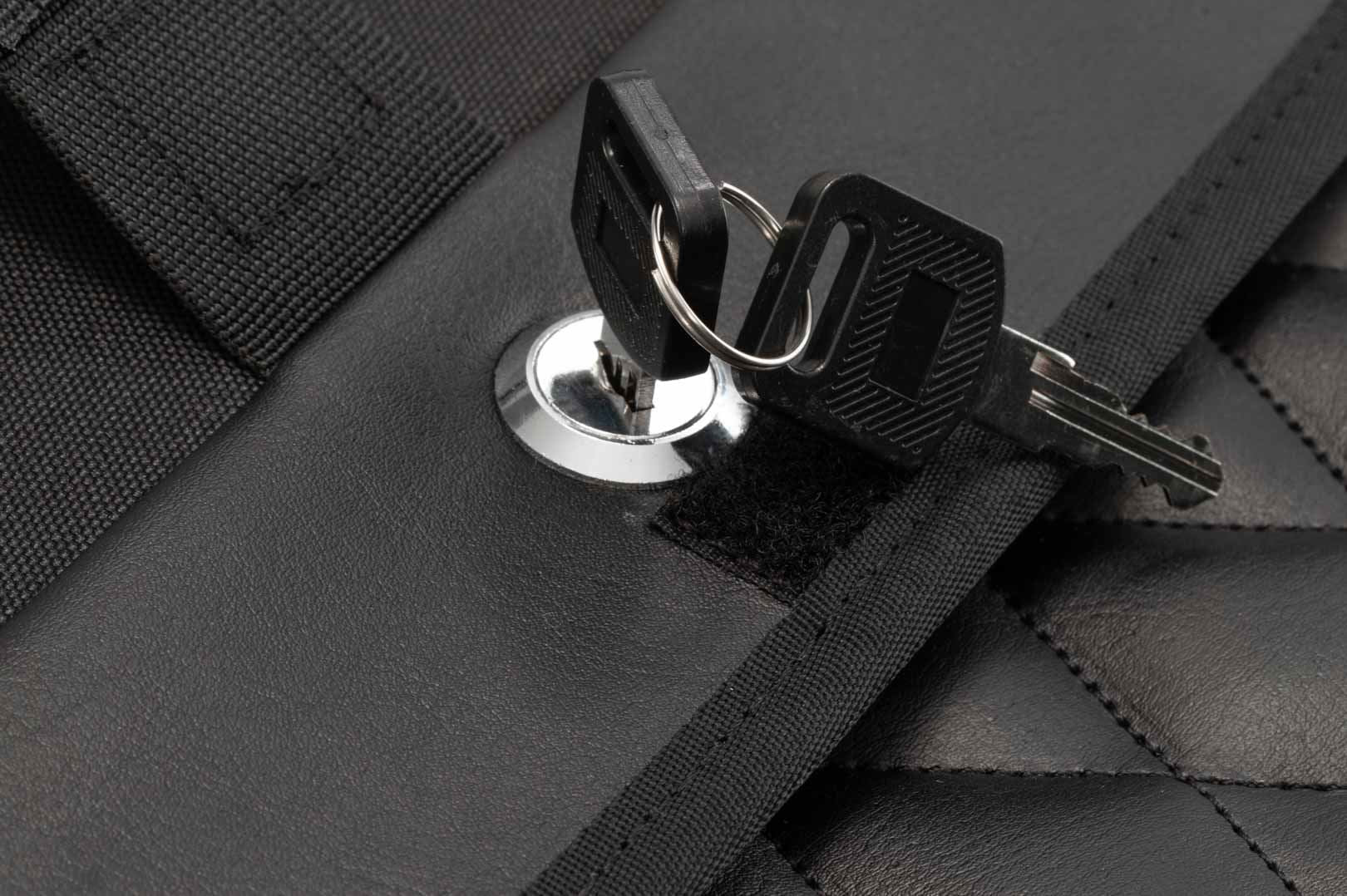 Legend Gear side bag LH1 For SLH right 600D Polyester/Leatherette 19.5 litre - Image 2
