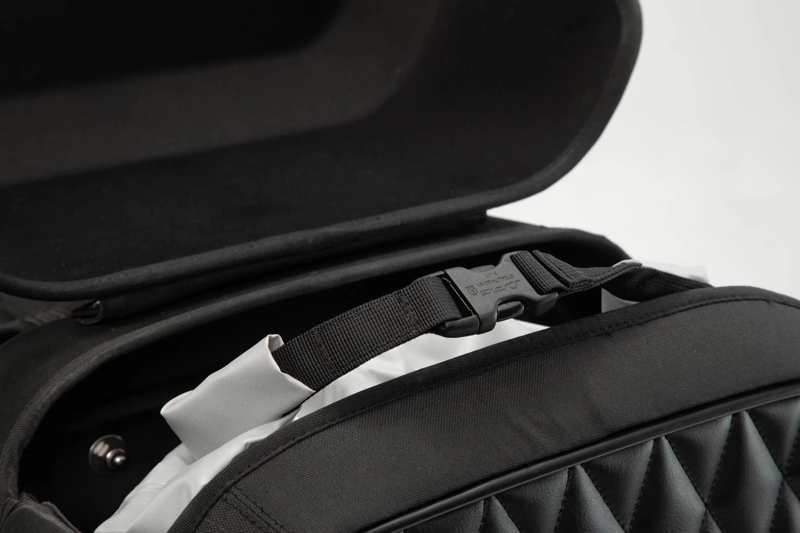 Legend Gear Side Bag LH2 25,5 litre 600D Polyester/Leatherette For SLH left - Image 5