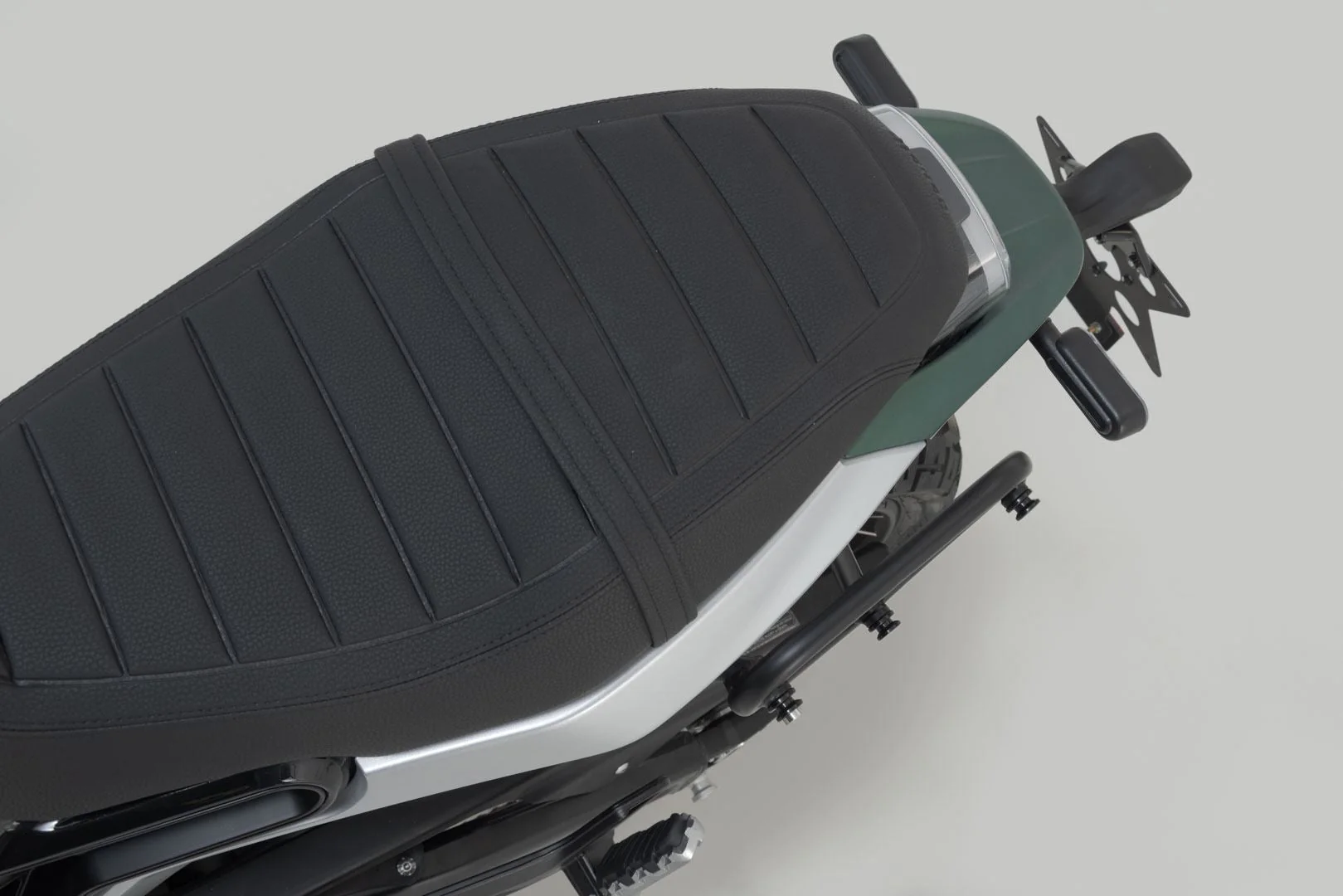 Legend Gear side bag system LC Black Edition Benelli Leoncino 800 Trail (21-) - Image 4