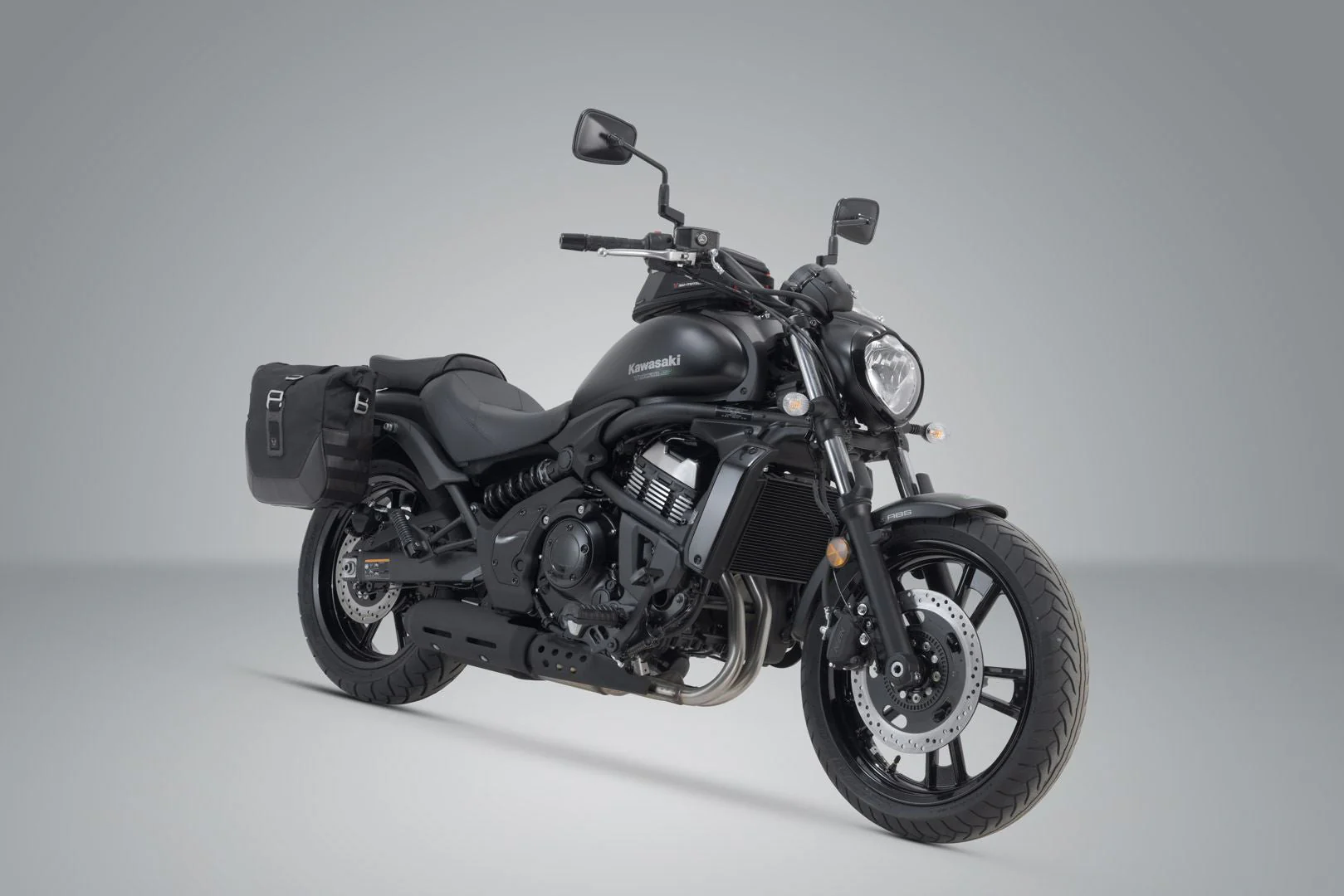 Legend Gear side bag system LC Black Edition Kawasaki Vulcan S (16-) - Image 2