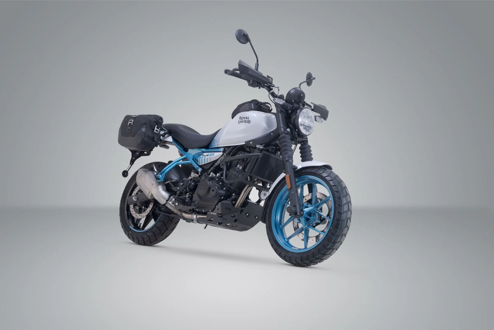 Legend Gear side bag system LC Black Edition Royal Enfield Guerilla 450 (23-). - Image 2