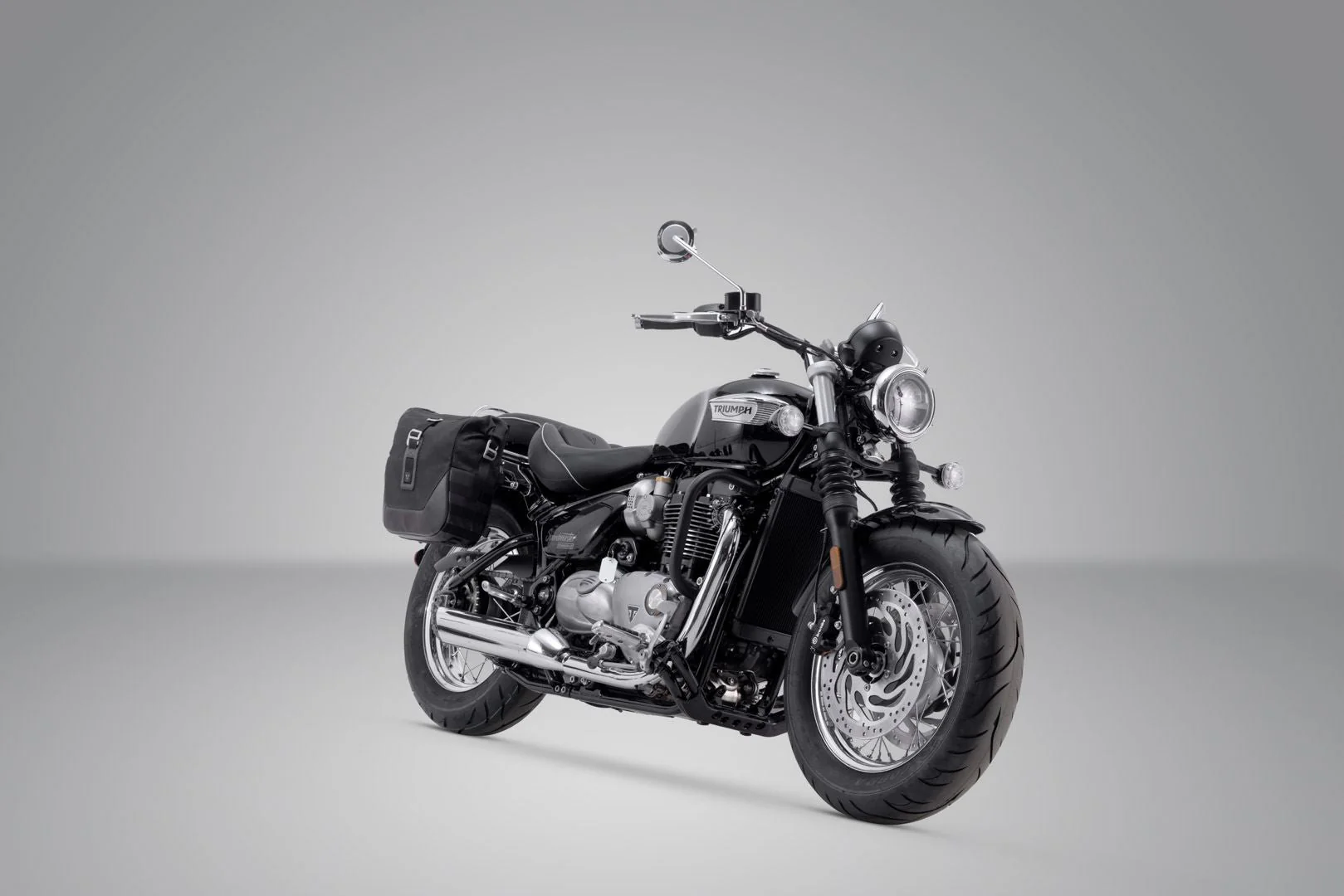 Legend Gear Side Bag System LC Black Edition Triumph Bonneville Speedmaster (18-) - Image 2