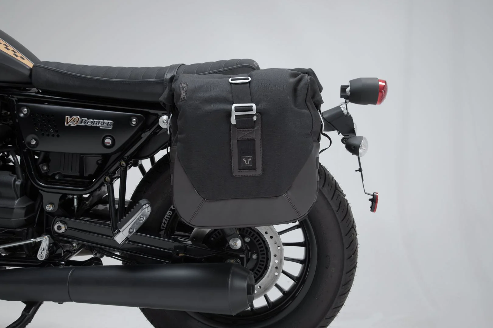 Legend Gear Side Bag System LC Moto Guzzi V9 Roamer/Bobber (15-) - Image 4