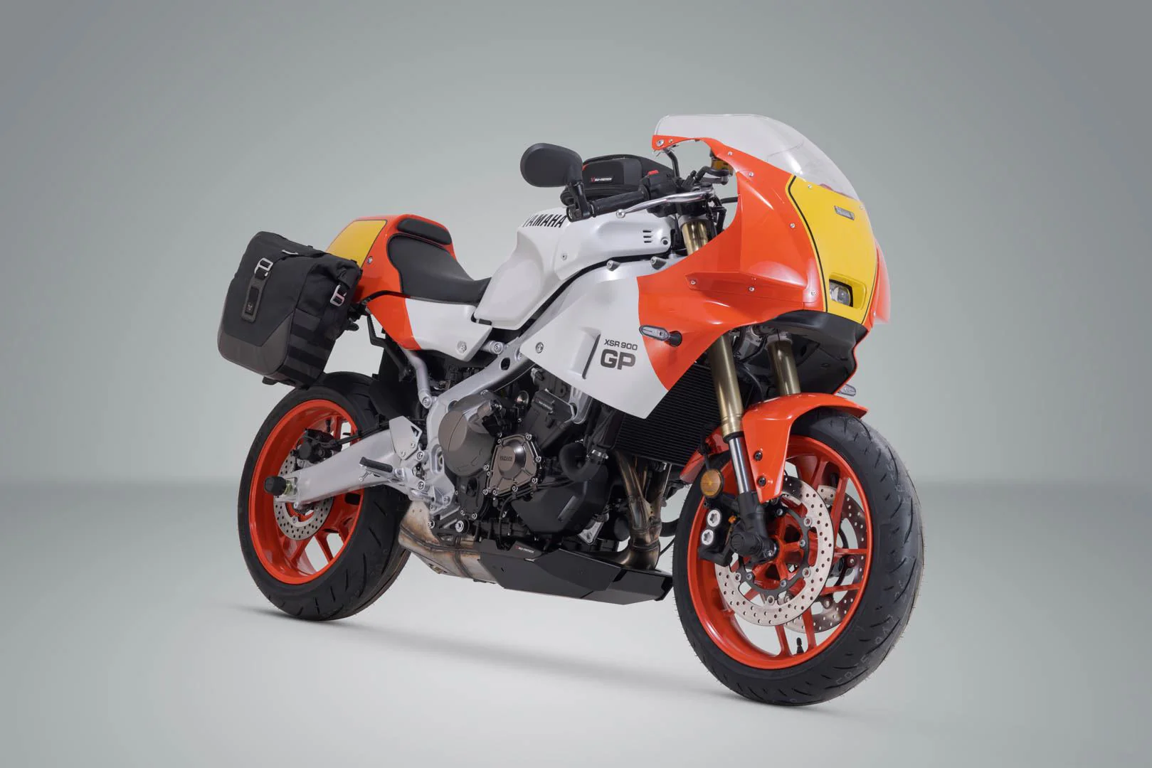Legend Gear side bag system LC Yamaha XSR900 (21-) / GP (23-). - Image 2
