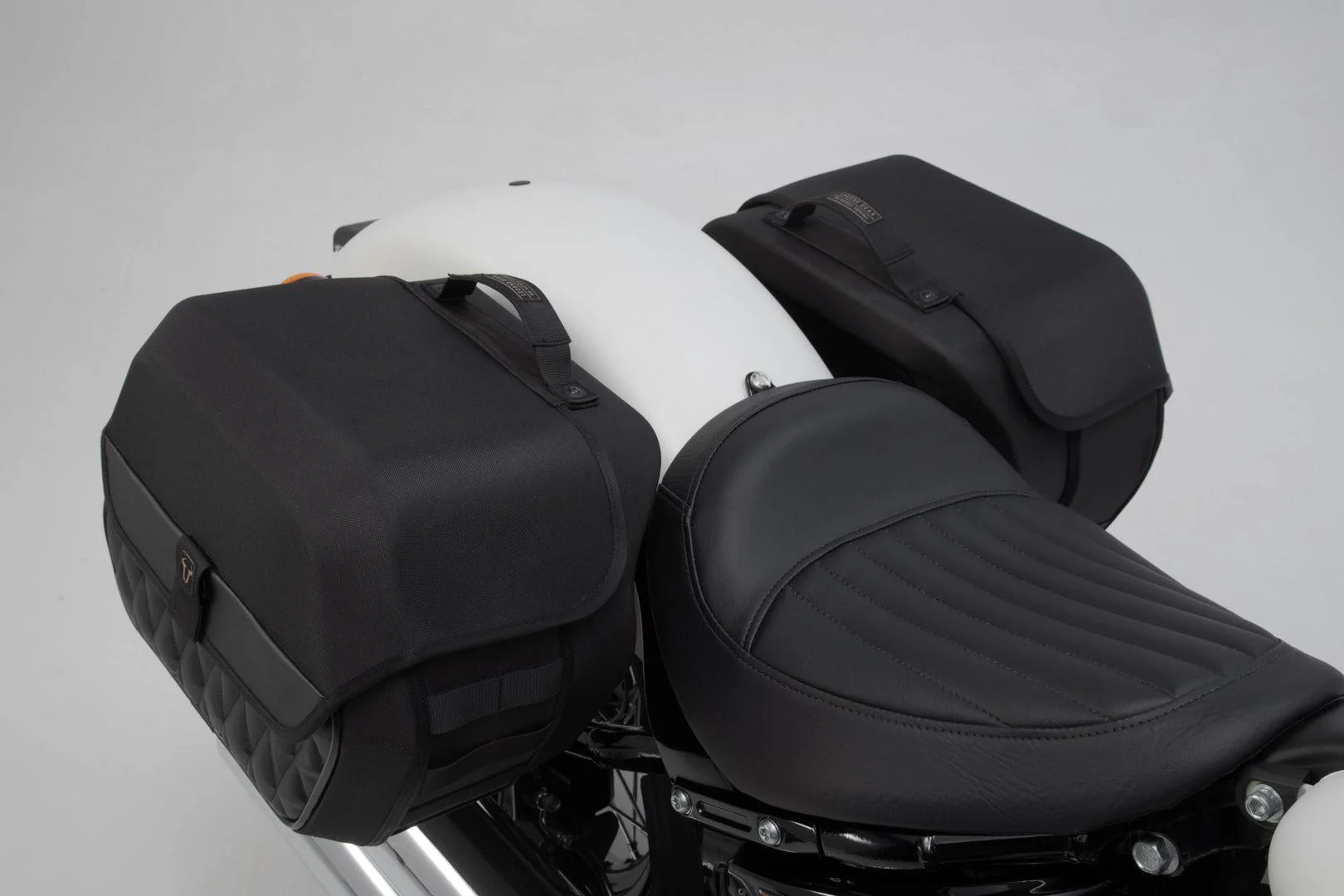 Legend Gear Side Bag System LH Harley-Davidson Softail Slim (17-) - Image 10