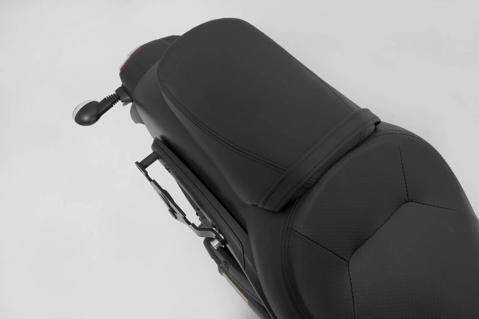 Legend Gear Side Bag System LH1/LH1 2x 19,5 litre Kawasaki Vulcan S (16-) - Image 5