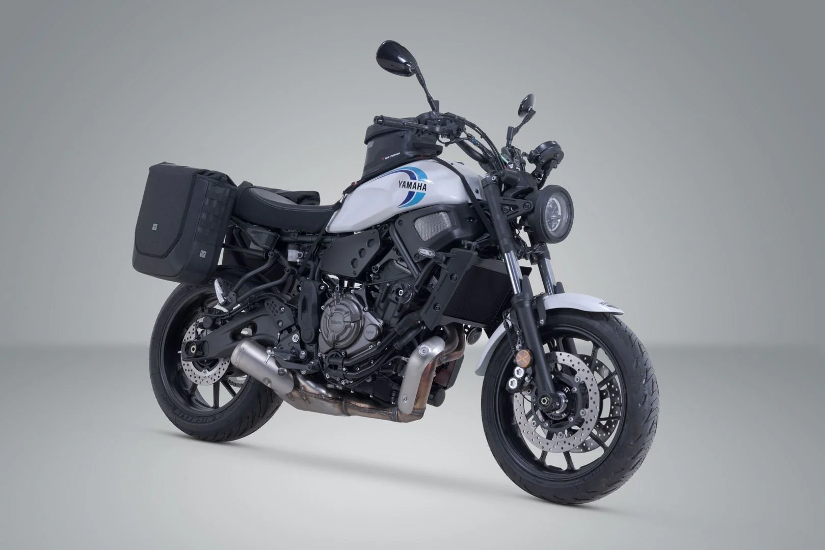 Legend Gear Side Bag system V-LOC 16/16 l. Yamaha XSR700 (15-) / XSR700 XT (19-). - Image 2