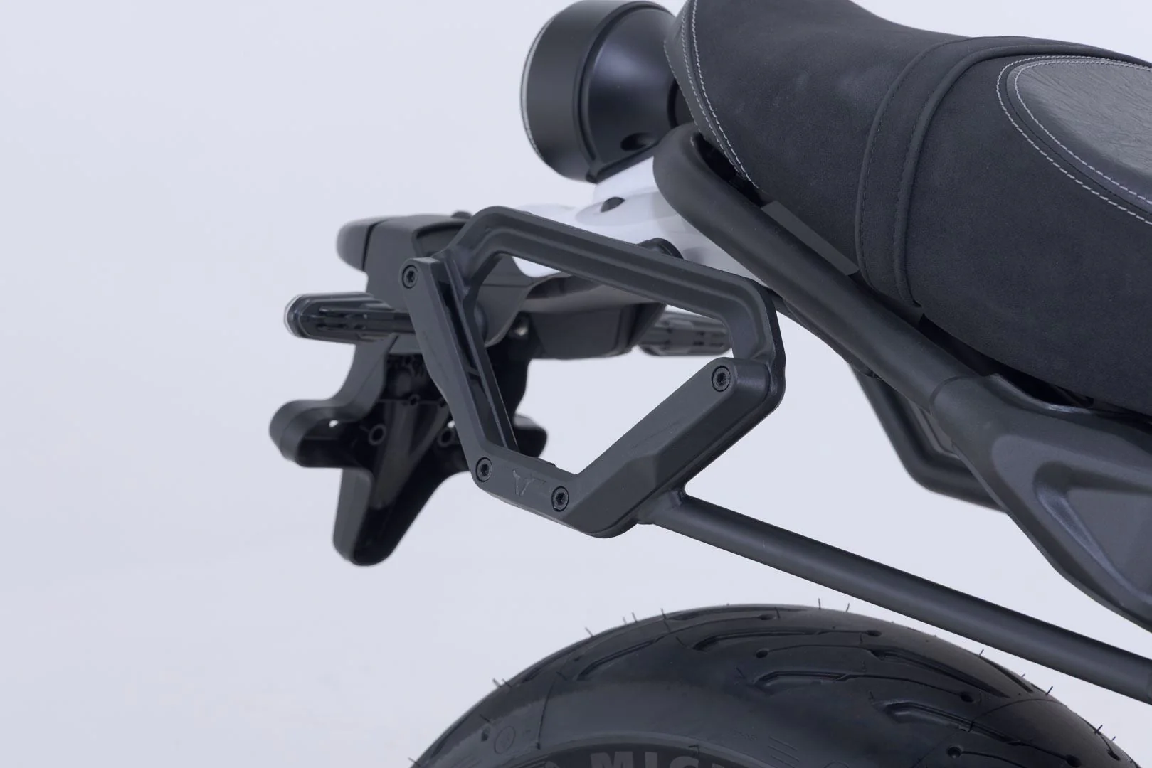 Legend Gear Side Bag system V-LOC 16/16 l. Yamaha XSR700 (15-) / XSR700 XT (19-). - Image 3