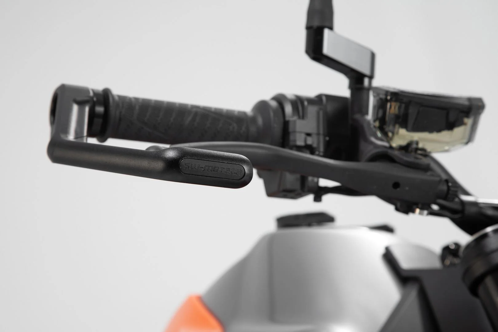 Lever guards KTM 790/890 Duke, 1290 Super Duke R Black - Image 3