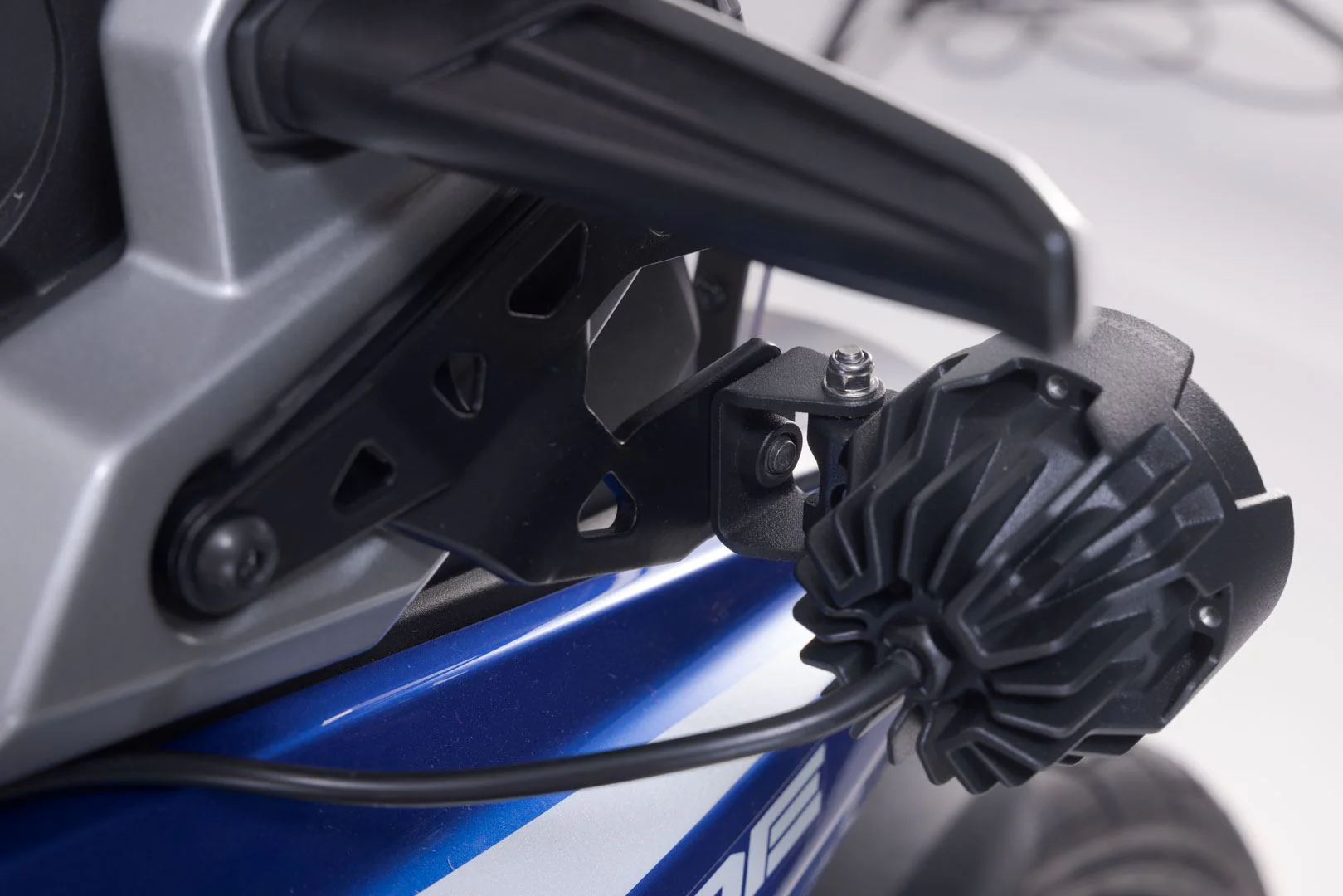 Light mount Suzuki V-Strom 1050 (19-) Black - Image 5