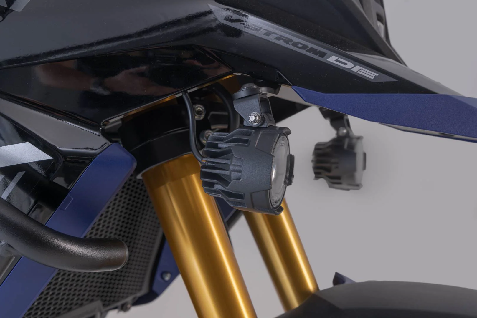 Light mount Suzuki V-Strom 800DE (22-) Black - Image 4