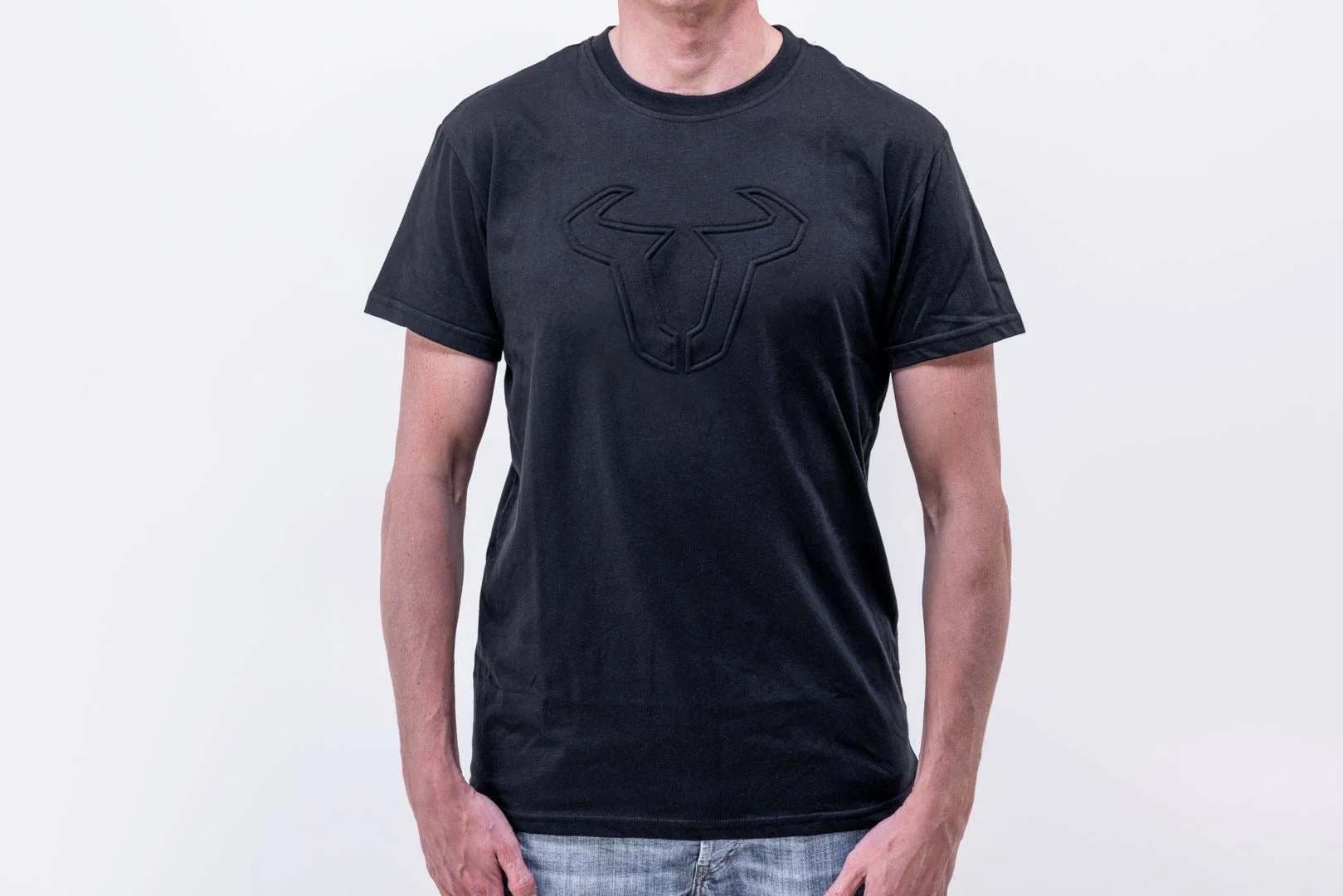 Mens T-shirt - Black Edition Street Line. Black. Mens. Size S.