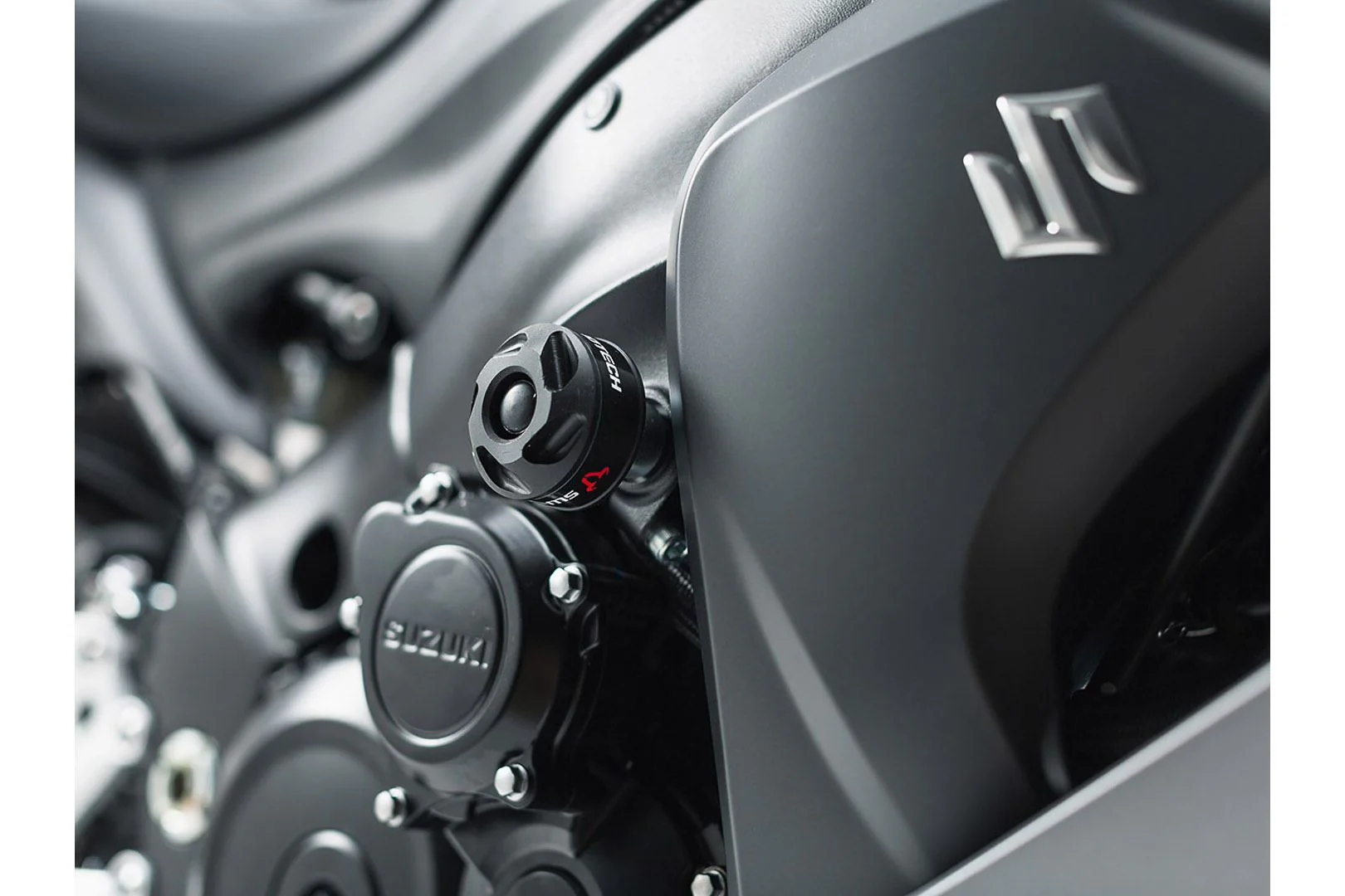 Mounting kit for EVO footrest Black. Yamaha TÈnÈrÈ 700 Modelle (19-). - Image 2