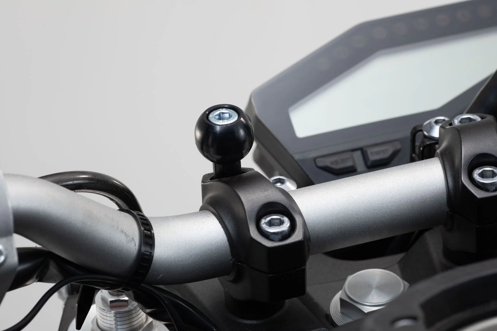Mounting Kit for EVO Footrest Harley-Davidson Pan America (21-) Silver - Image 5