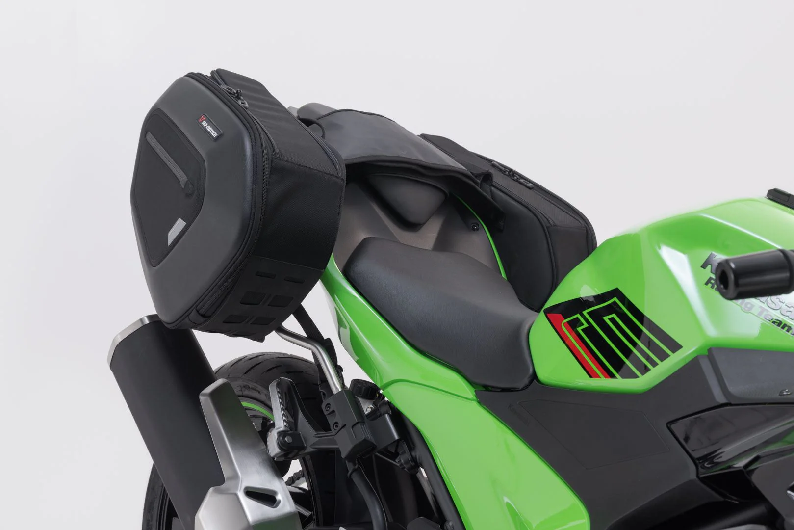 PRO BLAZE H saddlebag set Black. Kawasaki Ninja 500 SE Z500 (23-). - Image 3