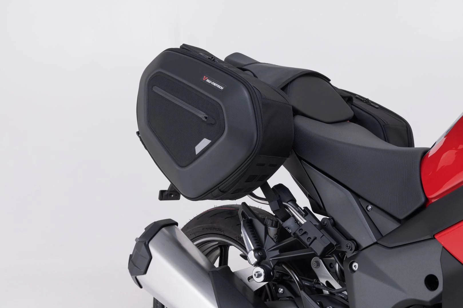 PRO BLAZE H saddlebag set Black. Kawasaki  Z 1000 SX (11-). - Image 3
