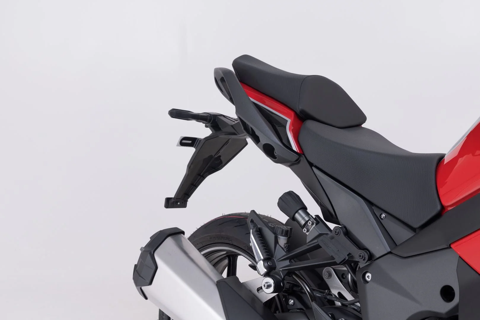PRO BLAZE H saddlebag set Black. Kawasaki  Z 1000 SX (11-). - Image 5