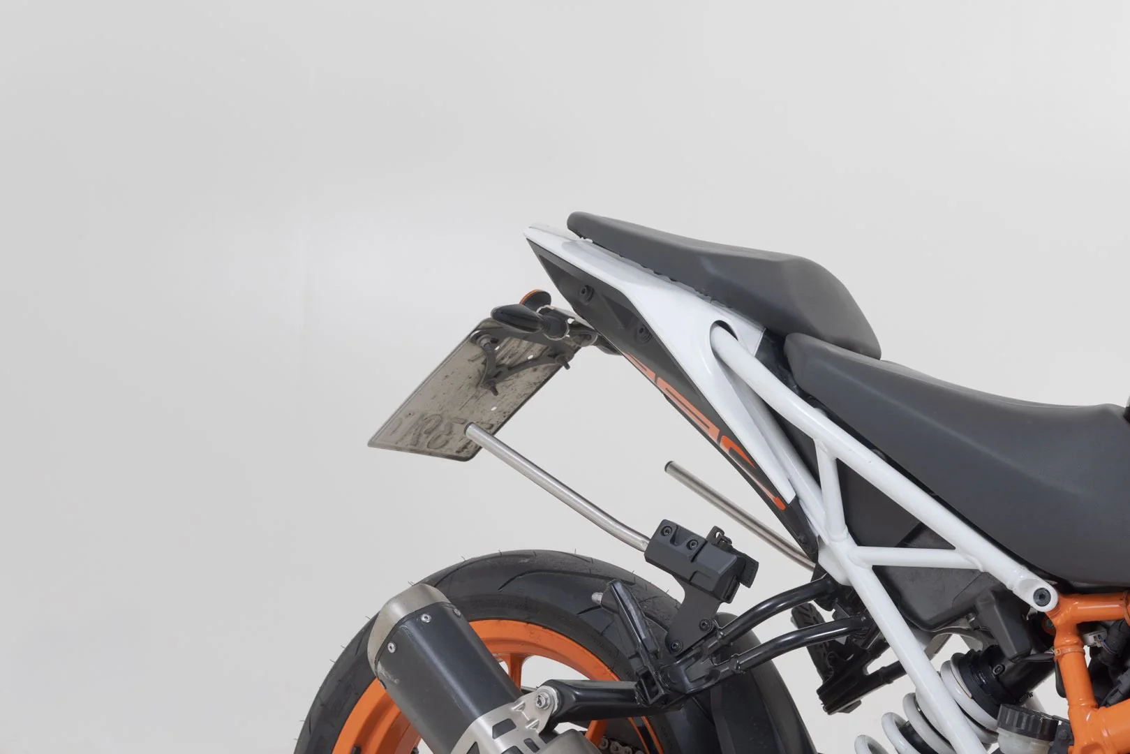 PRO BLAZE H saddlebag set Black. KTM 125 / 390 Duke (17-23). - Image 4