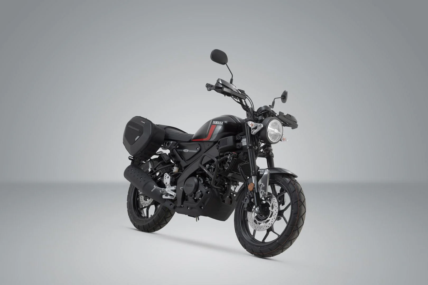 PRO BLAZE H saddlebag set Black. Yamaha XSR 125 (21-). - Image 2
