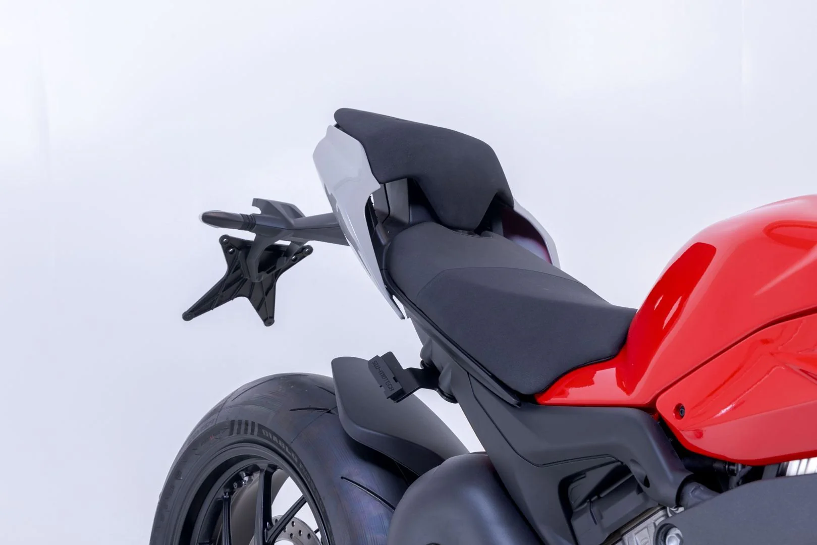PRO BLAZE H saddlebag set Ducati Streetfighter V4 / S (19-). - Image 5