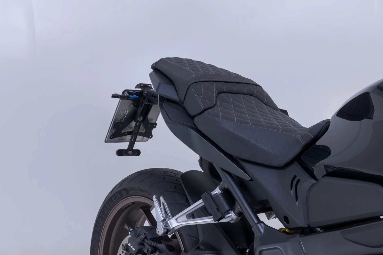 PRO BLAZE H saddlebag set Black. Honda CBR650R / CB650R (18-). - Image 5