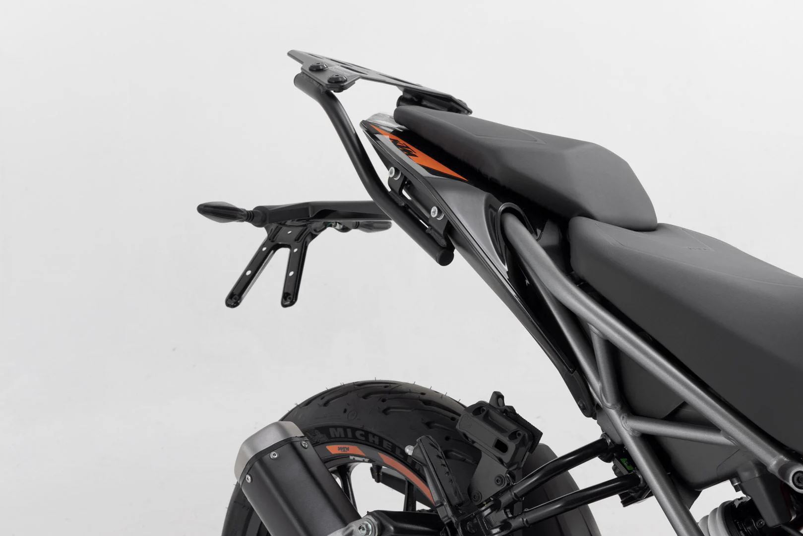PRO BLAZE H Saddlebag Set KTM 125 / 390 Duke (17-) Black - Image 5
