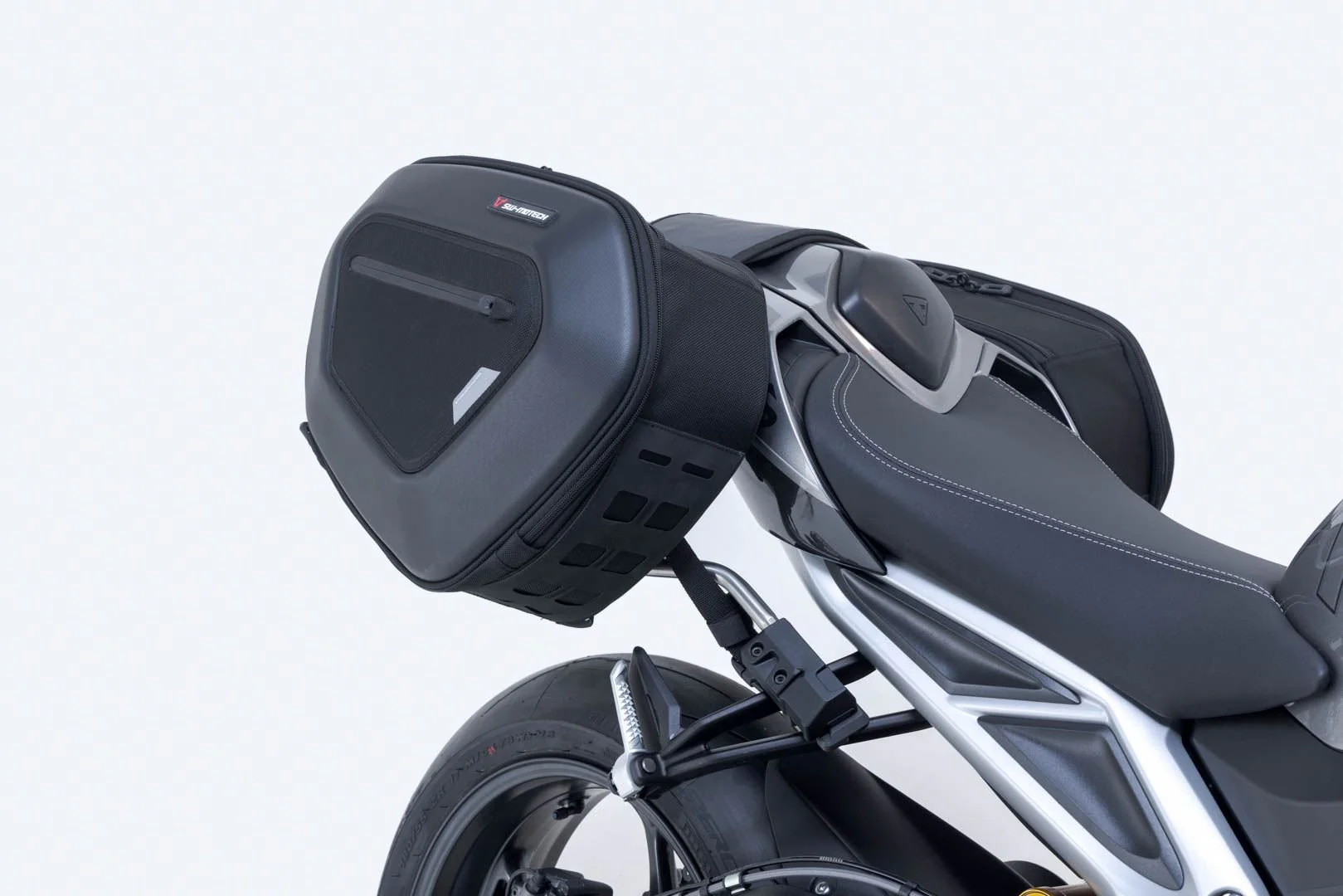 PRO BLAZE H saddlebag set Triumph Street Triple 765 (19-) Black - Image 3