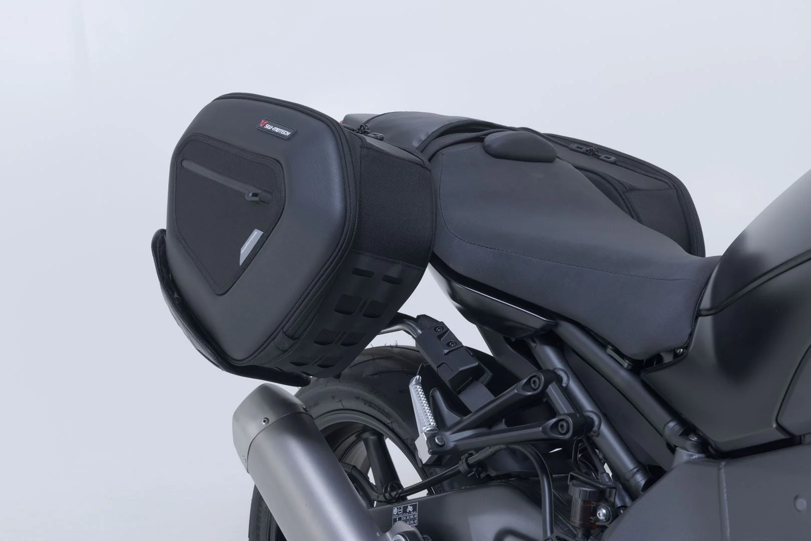 PRO BLAZE H saddlebag set Black. Yamaha MT-10 (16-) / MT-10 SP (16-). - Image 3