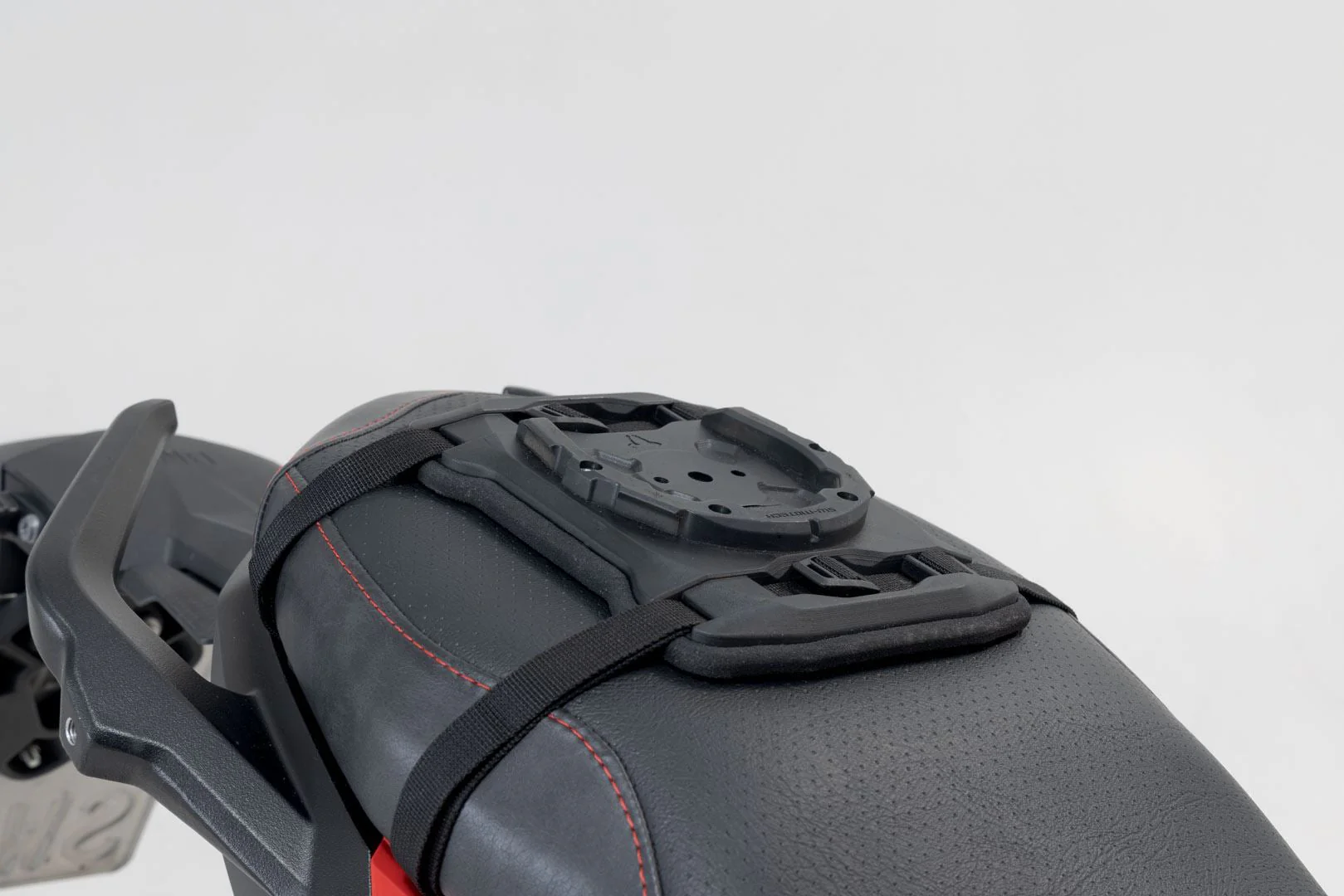 PRO Seat Ring for mounting on the seat Black - Image 3
