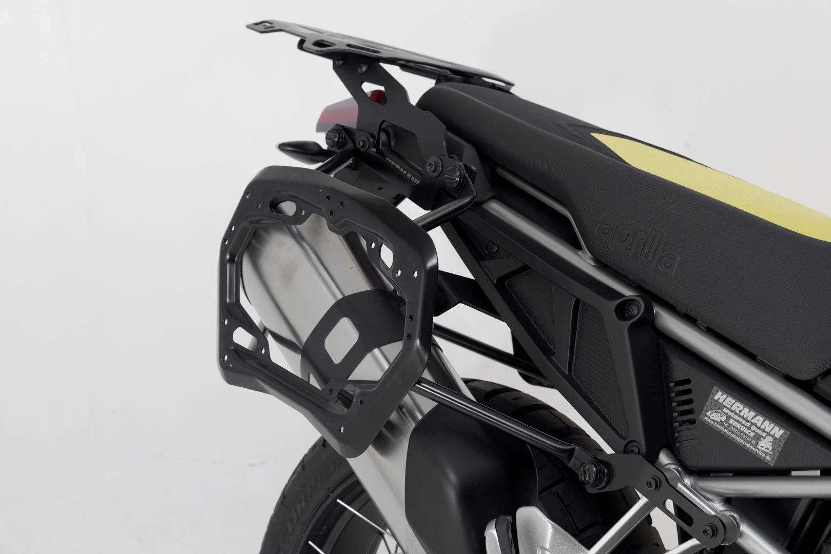 PRO Side Carrier Aprilia Tuareg (21-) Black - Image 5