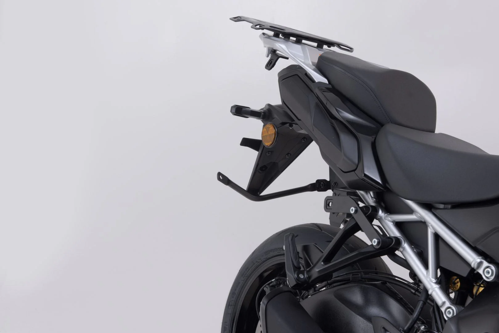 PRO side carrier Black. Suzuki GSX-S1000GX (23-). - Image 5
