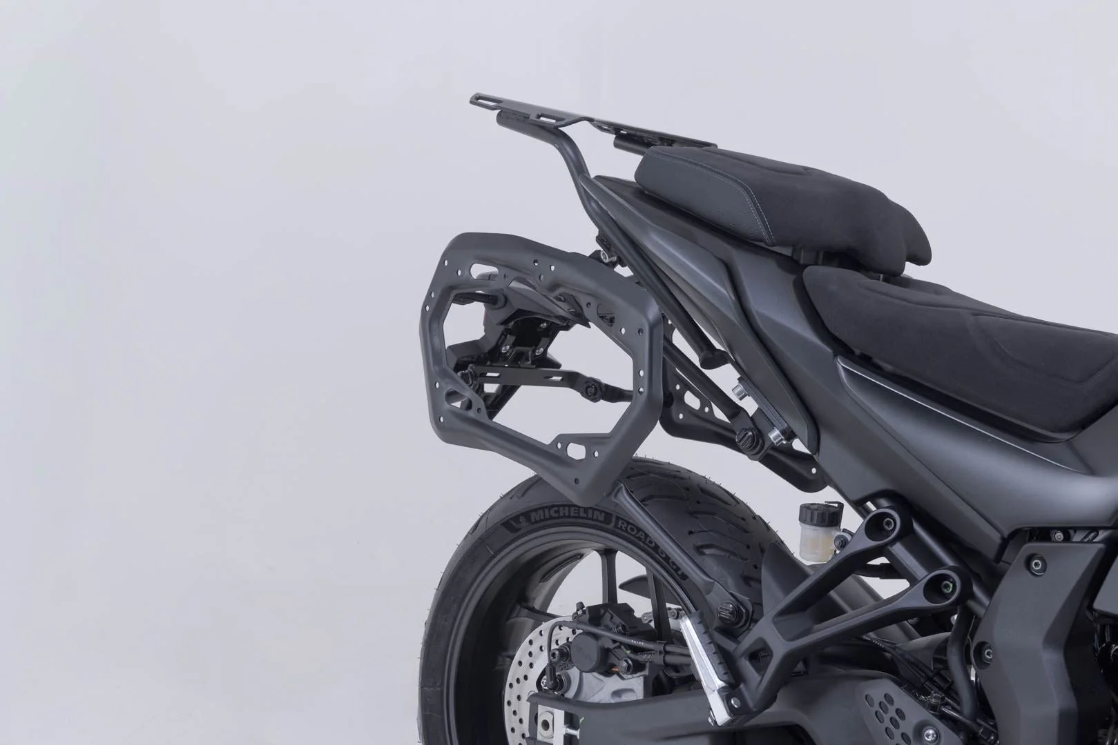 PRO side carrier Black. Yamaha Tracer 7 / GT (25-). - Image 4
