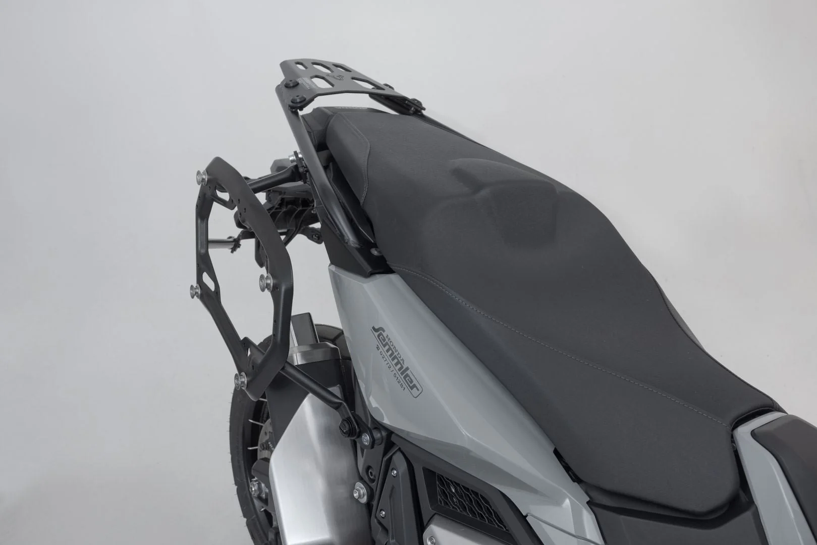PRO side carrier Honda X-ADV (20-) Black - Image 4