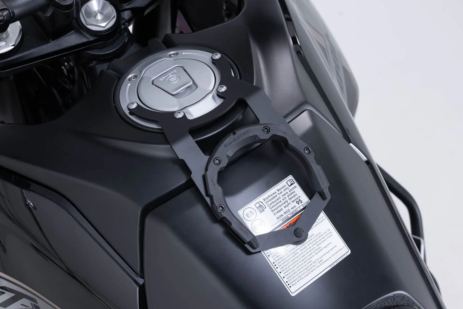 PRO tank ring Black. CFMoto 800MT-X (24-). - Image 2