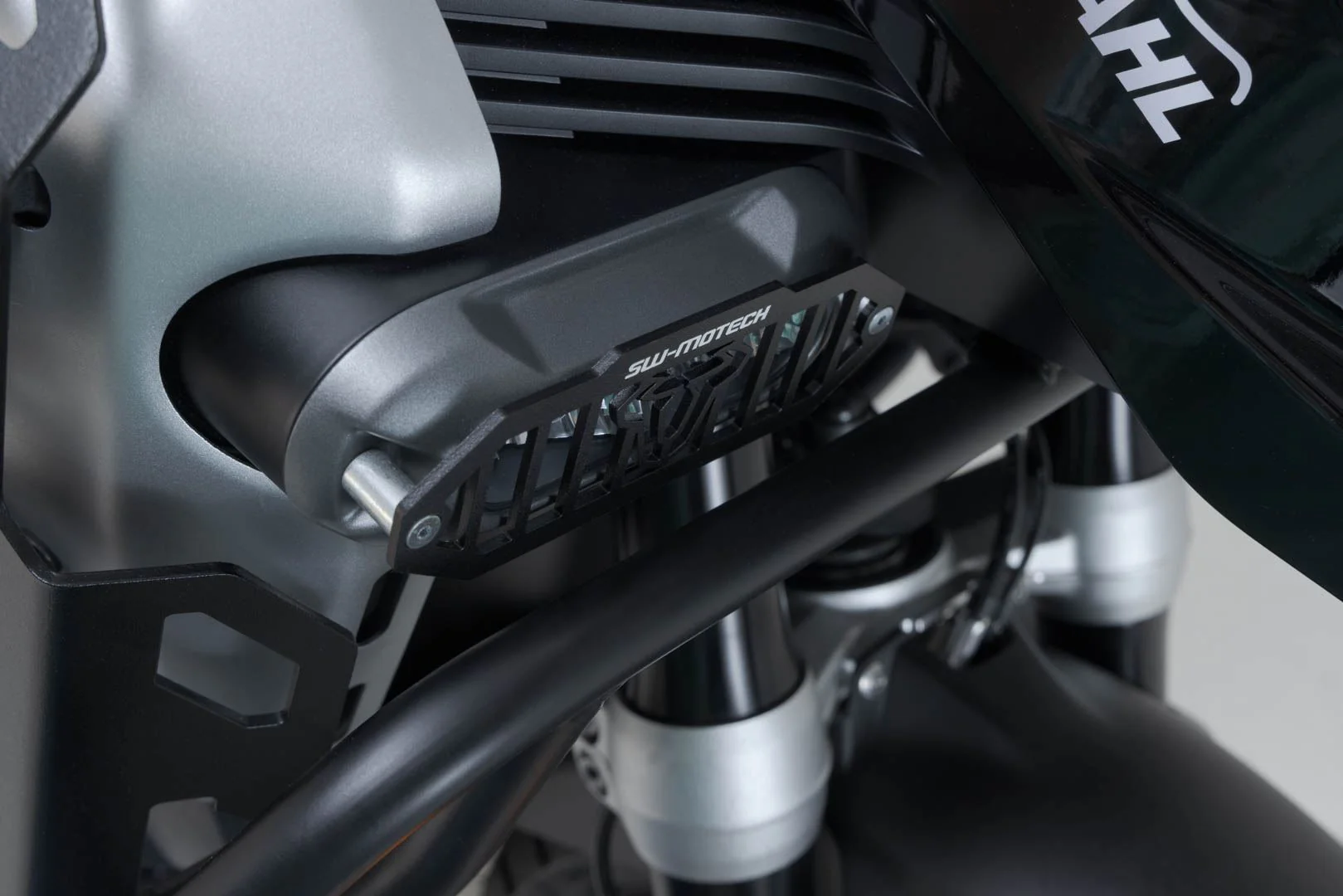 Protection for additional headlamps Black. BMW R 1300 GS Adventure (24-). - Image 5