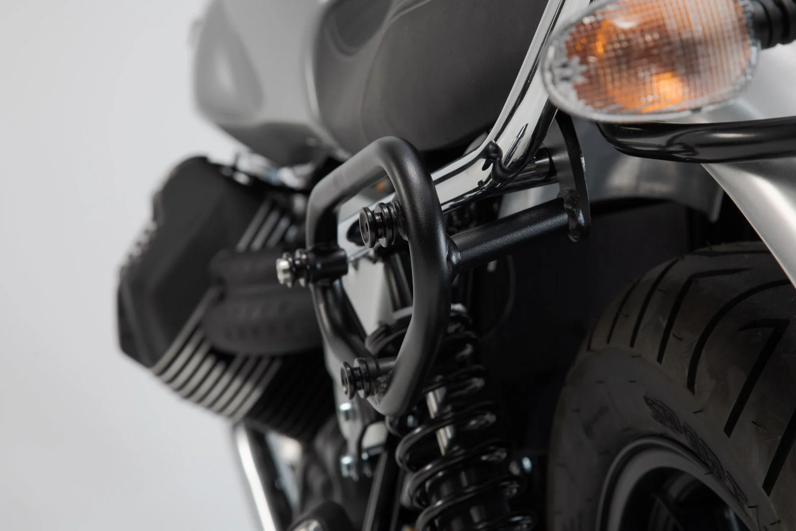 SLC Side Carrier Left Moto Guzzi V7 lll (16-20) - Image 2