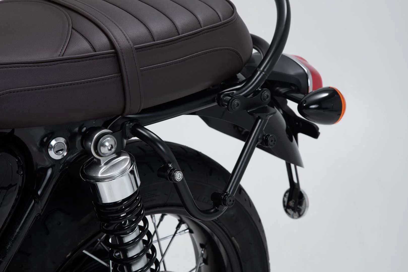 SLC Side Carrier Left Triumph Bonneville T100 (16-) / T120 (15-) - Image 4