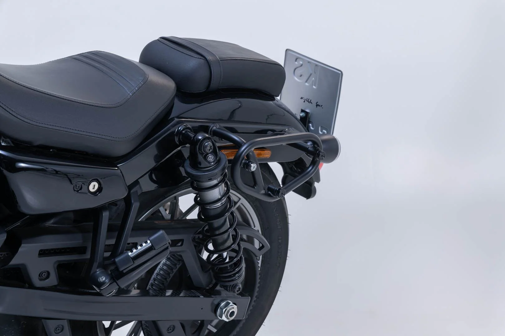 SLC side carrier right Harley-Davidson Nightster (22-) / Special (23-). - Image 2