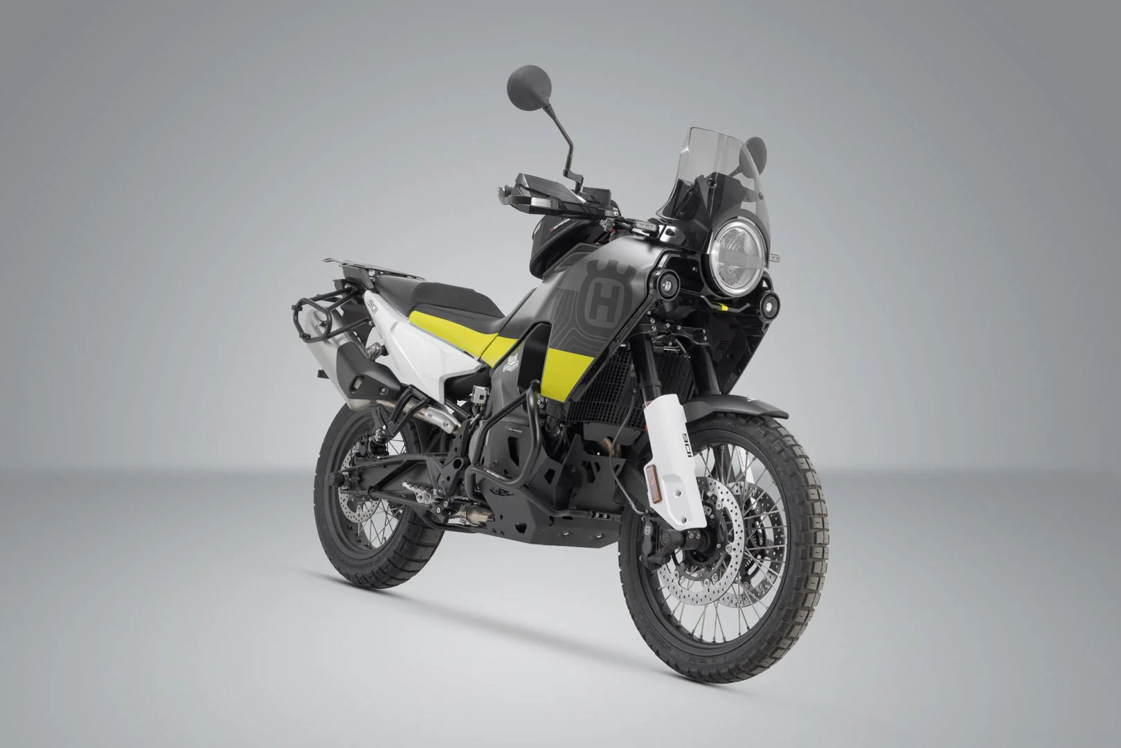 SLC Side Carrier Right Husqvarna 901 Norden (21-) - Image 3