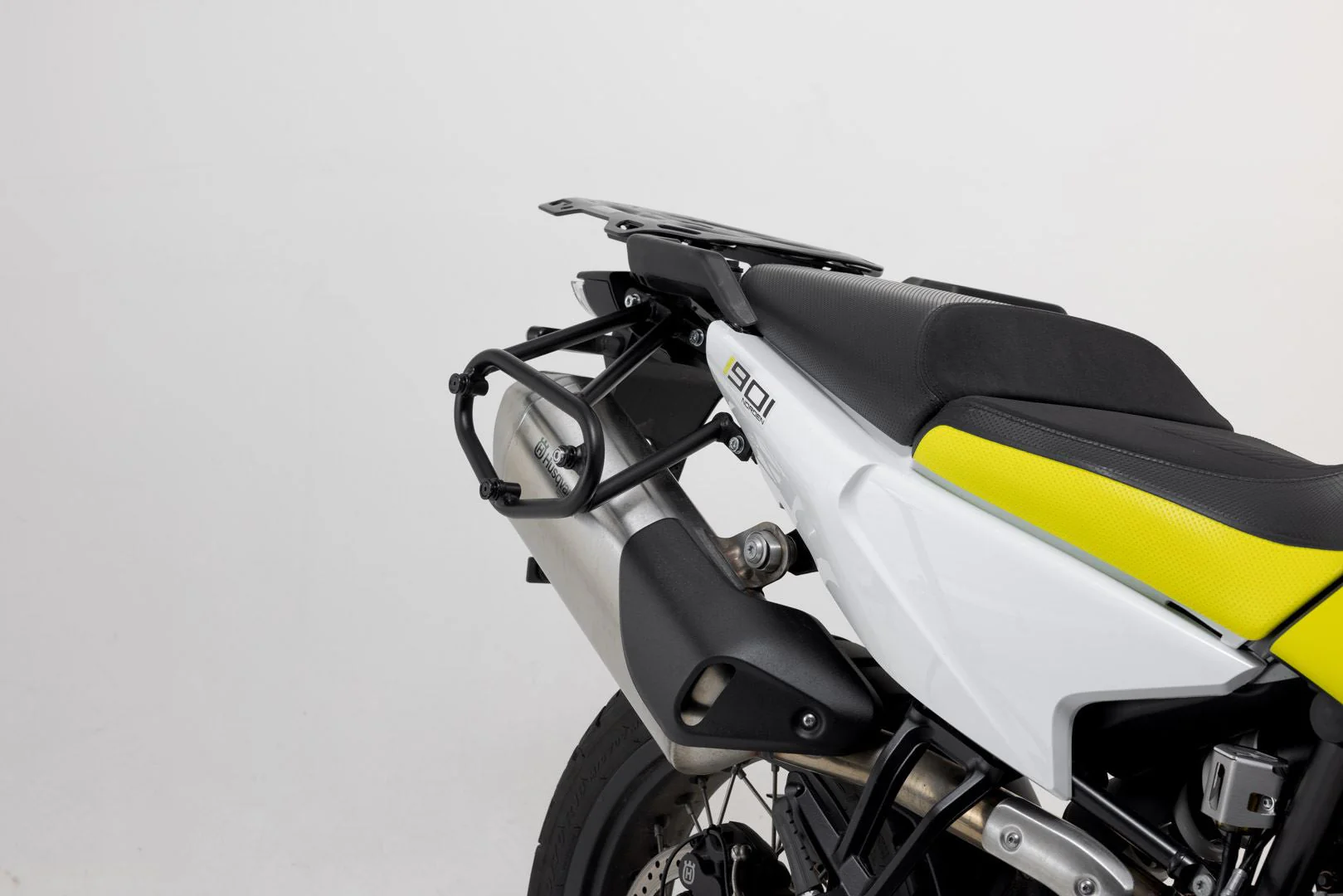 SLC Side Carrier Right Husqvarna 901 Norden (21-) - Image 5