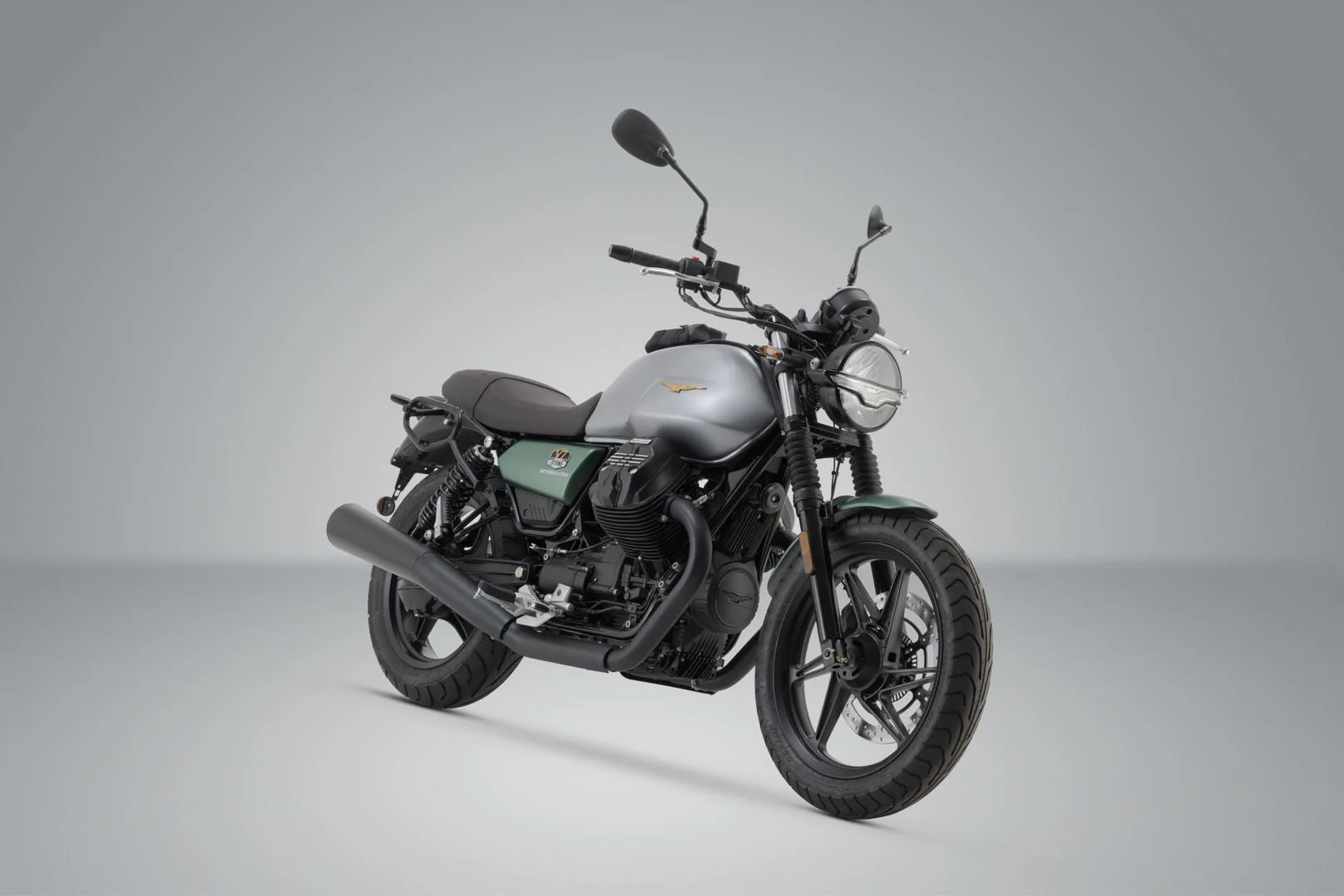 SLC Side Carrier right Moto Guzzi V7 IV Special Stone (20-) Black - Image 2