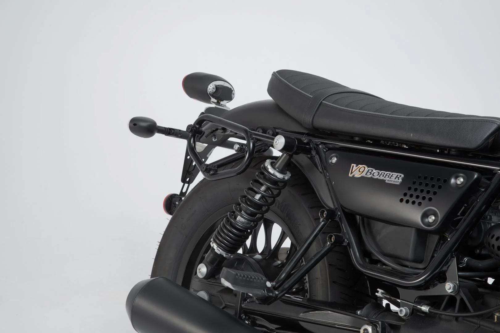 SLC Side Carrier Right Moto Guzzi V9 Roamer/Bobber (15-) - Image 2