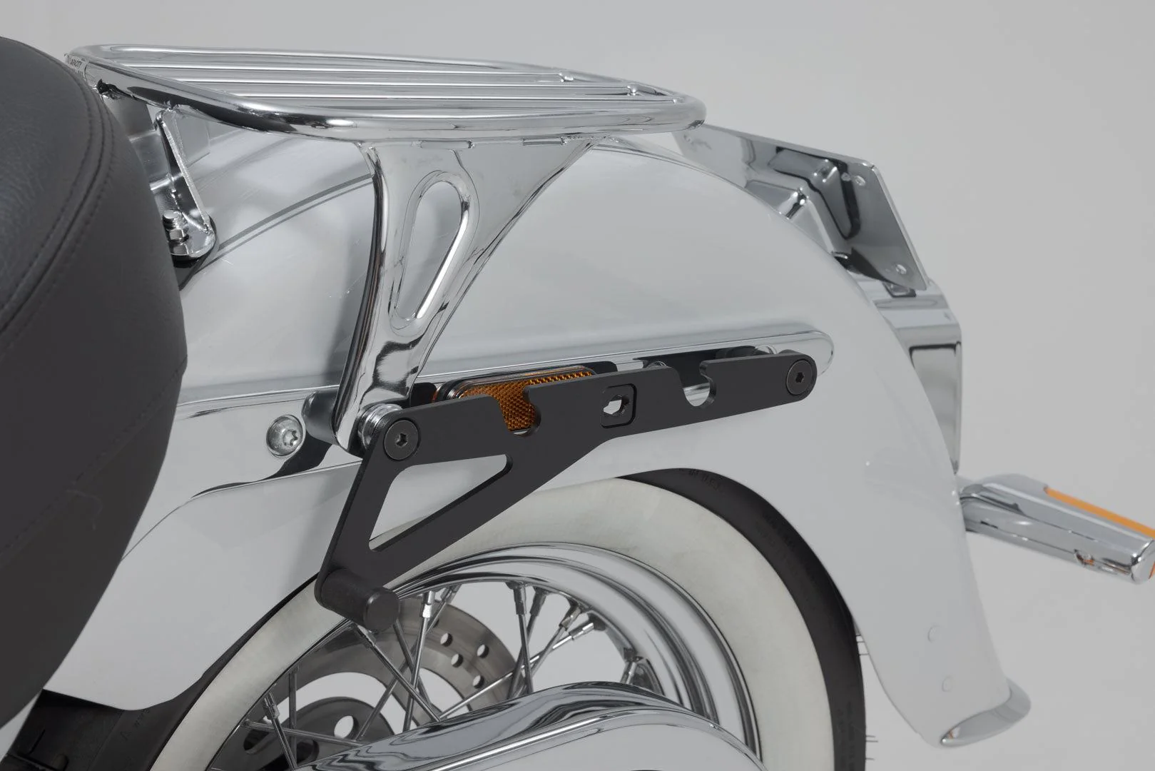 SLH Side Carrier LH1 Left Harley Davidson Softail Deluxe (17-) - Image 14