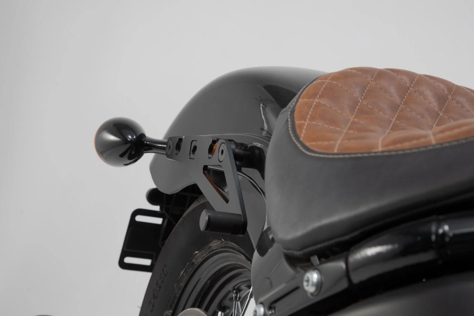 SLH Side Carrier Right Harley-Davidson Street Bob/ Slim/ Standard - Image 3