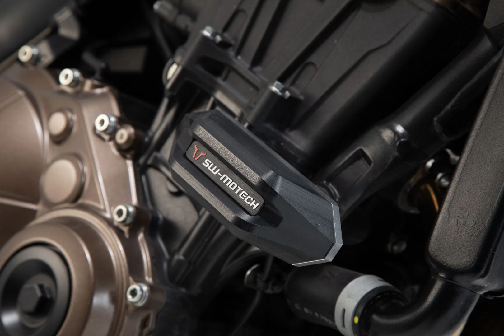 Slider set for frame Black Honda CB650R (19-) - Image 2