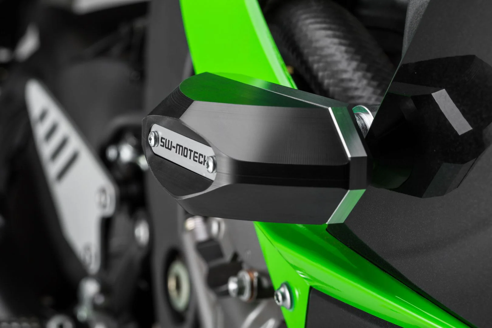 Slider set for frame Black Kawasaki Ninja ZX-6R 636 (13-) - Image 2