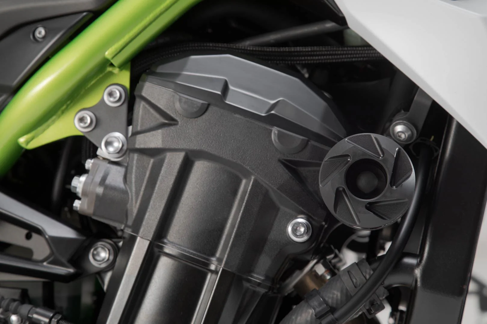 Slider set for frame Black Kawasaki Z900 (16-) / Z900RS (17-) - Image 4